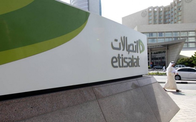 "اتصالات"و"دو".. رسوم تتراجع وأرباح تتصاعد