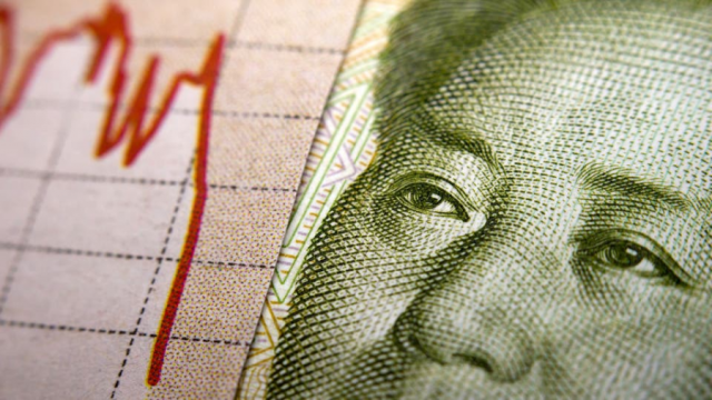 وسط حرب تجارية مشتعلة.. الصين ترفع قيود على استثمارات أجنبية