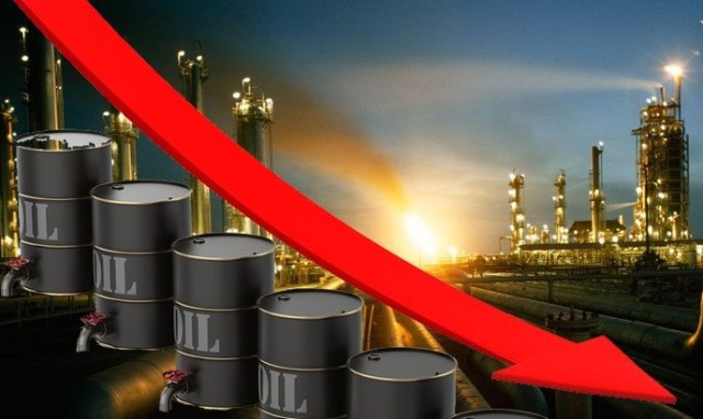 استعادة الإنتاج النفطي السعودي بالكامل تدفع بأسعار النفط للتراجع