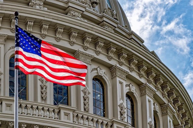 Fed cuts interest rates