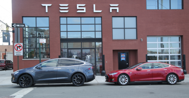 Does the new Tesla car catch up with its manager's tweet?