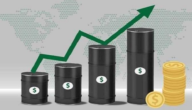أسعار النفط ترتفع قبل صدور بيانات المخزونات الأمريكية