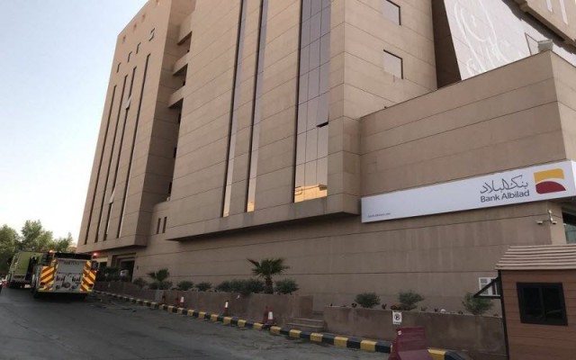 أرباح بنك البلاد الفصلية ترتفع 24%