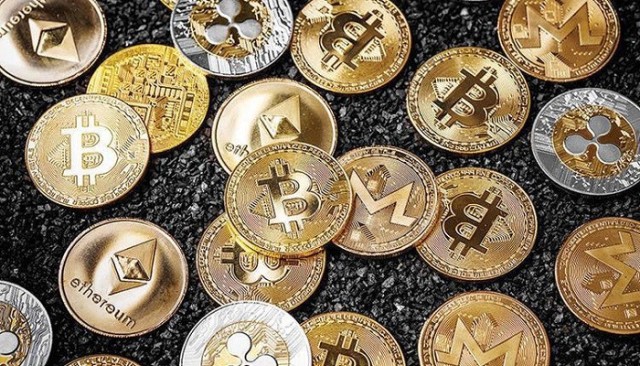 Alternative currencies are gaining momentum with Bitcoin heading towards $ 50,000