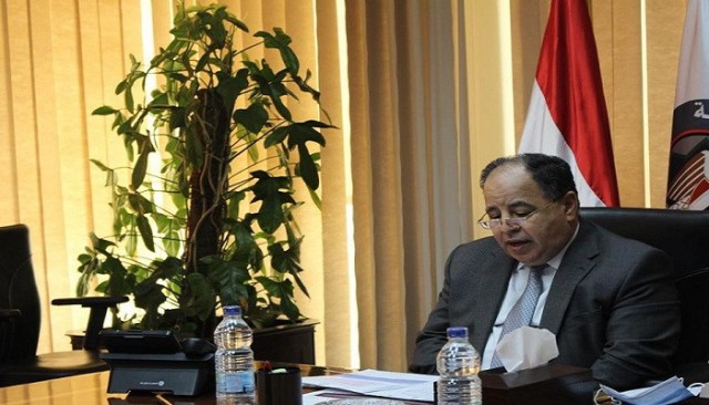 مصر: عجز الموازنة يتراجع إلى 2.6% من الناتج المحلى فى 4 شهور