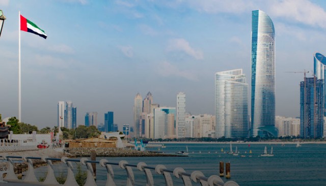 ميزانية الإمارات تتحسن بالنصف الأول مع تعافي الاقتصاد من آثار "كورونا"