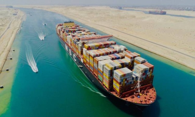 تراجـع إيرادات قناة السويس 9.6% في مايو بسبب كورونا