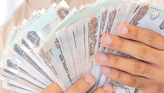 تحويلات الأجانب خارج الإمارات تبلغ 124.4 مليار درهم في 9 أشهر