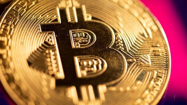 العملات المشفرة تواصل نزيف الخسائر