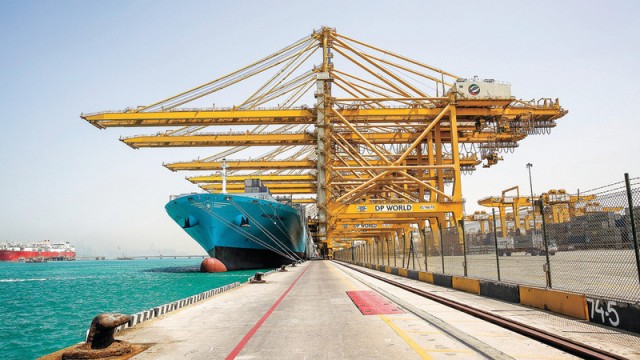 10% نموا بأحجام المناولة لـ "موانئ دبي" بالربع الأول