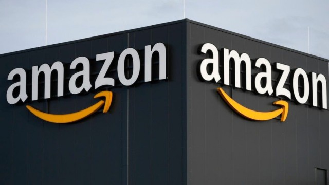 موقع "أمازون" يستعيد خدماته بعد انقطاع عالمي 