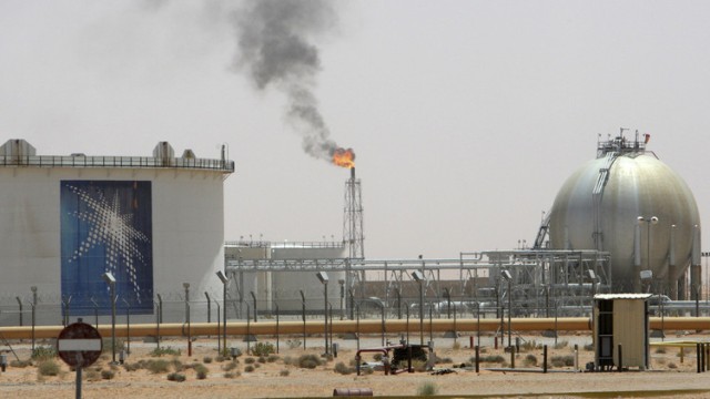 قريباً.. السعودية تصدر الغاز