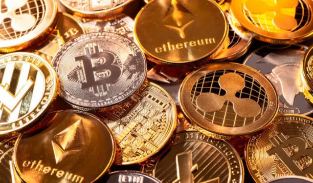 Cryptocurrency trading drops by more than 55%