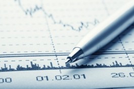 Bloomberg Economics: A sharp slowdown awaits the global economy as the effects of the Iran war escalate.