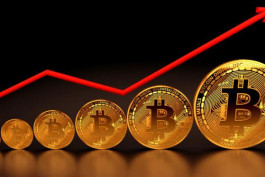 "بيتكوين" تقترب من أعلى مستوياتها في 3 سنوات