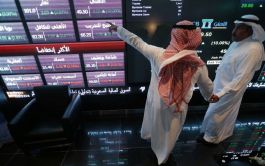  الأحمر يسيطر على معظم مؤشرات الأسواق العربية في المستهل