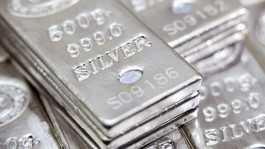 Silver surpasses $90 as uncertainty persists over Trump's tariffs