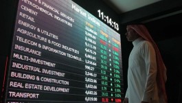 Arab stock markets showed mixed performance at the close of Monday's session.