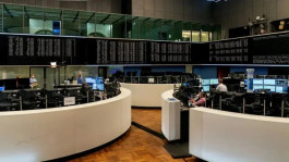 European stocks recover after inflation declines in Britain and positive business results