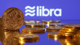 هجوم قوي من ترامب على ليبرا وبتكوين 