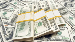 هل ينهار سعر الدولار نهاية العام المقبل؟