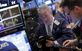 US stocks fall