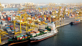 Dubai's foreign trade achieves record growth in the first half