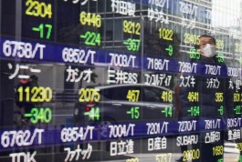 Asian stocks rise, yen hits one-month high