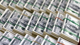 الاحتياطيات العالمية للعملات الأجنبية تفقد تريليون دولار