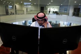 هبوط معظم بورصات الخليج بعد تهديد ترامب بفرض رسوم جمركية