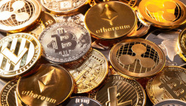 منصة سيلسيوس تستهدف المستخدمين الجدد بذهب وسلع مرمّزة