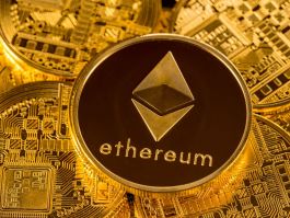 عملة الإيثر عند قمة جديدة إلى 4300 دولار لأعلى مستوى لها منذ ديسمبر 2021