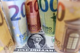 اليورو ينزلق لأدنى مستوى فى أسبوعين بسبب الشروط التجارية بين أوروبا وأمريكا