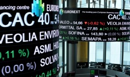 European stocks fall amid disappointing earnings