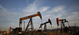 Oil jumps 1% after an attack on a fuel tanker in the Red Sea