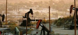 Oil prices continue to rise as peace talks between Iran and the US falter.