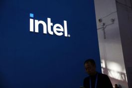 سهم إنتل يرتفع 27% قبل الافتتاح بسبب عملية شراء عملاقة من إنفيديا